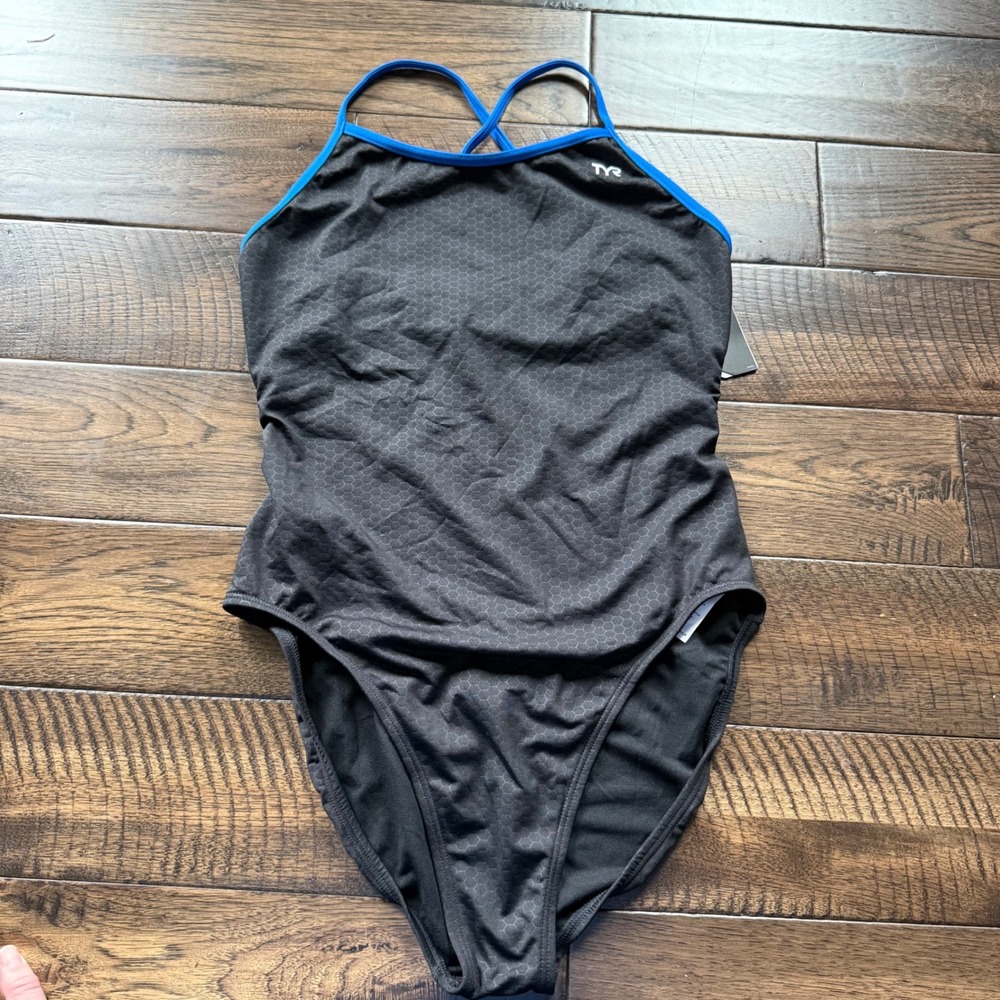 TYR Hexa Trinityfit One Piece Swimsuit Black Blue Hexagon Print Womens 40 1X NEW